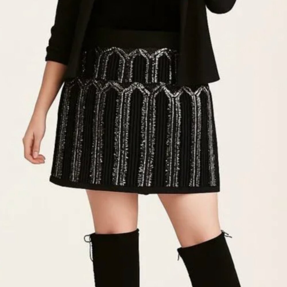 Torrid Beaded Sequin Mini Skirt NWT Size 6 (30)